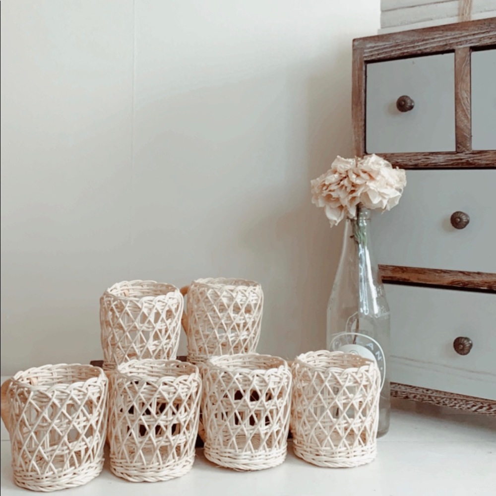 wicker cup holders ☕️